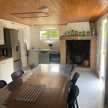 De La Plaine Holiday home