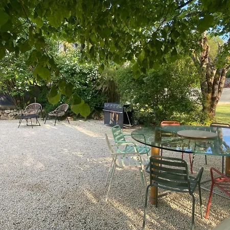 Дом отдыха De La Plaine *