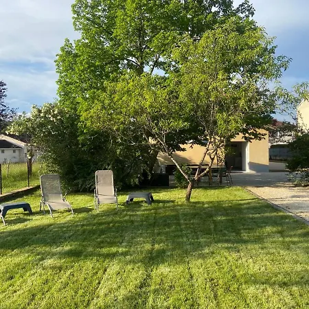 De La Plaine Дом отдыха Cubjac