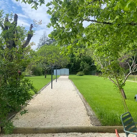 Дом отдыха De La Plaine *