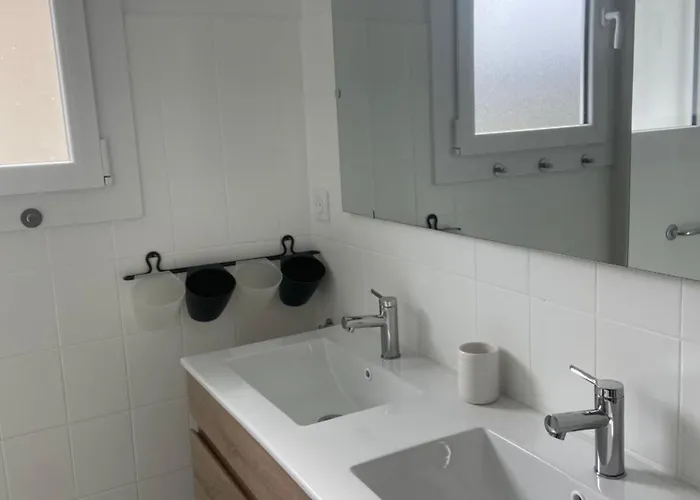 De La Plaine Semesterbostad