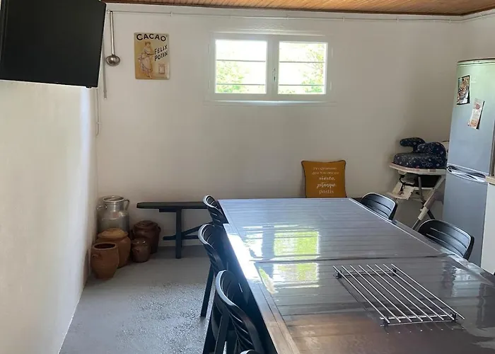 Semesterbostad De La Plaine *