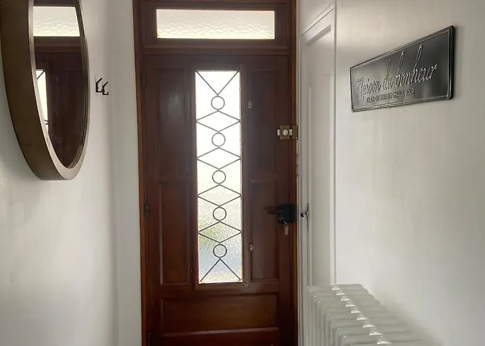 Semesterbostad De La Plaine *