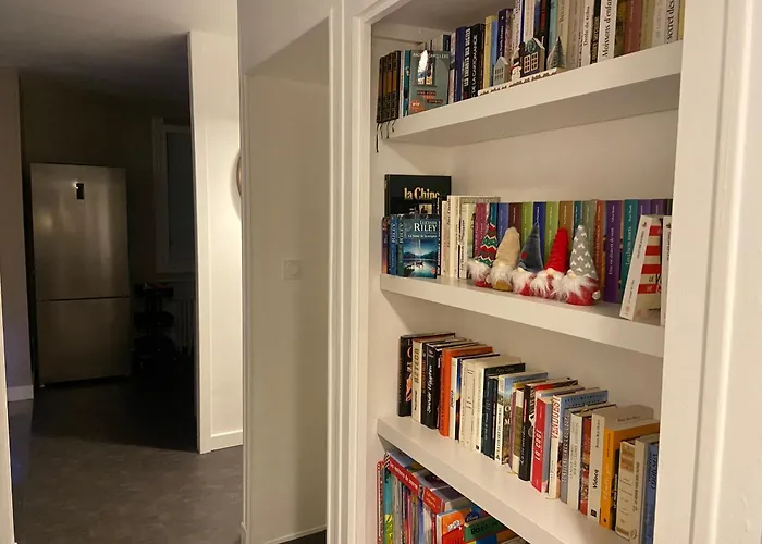 Semesterbostad De La Plaine *