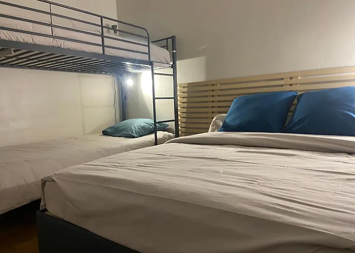 Semesterbostad De La Plaine